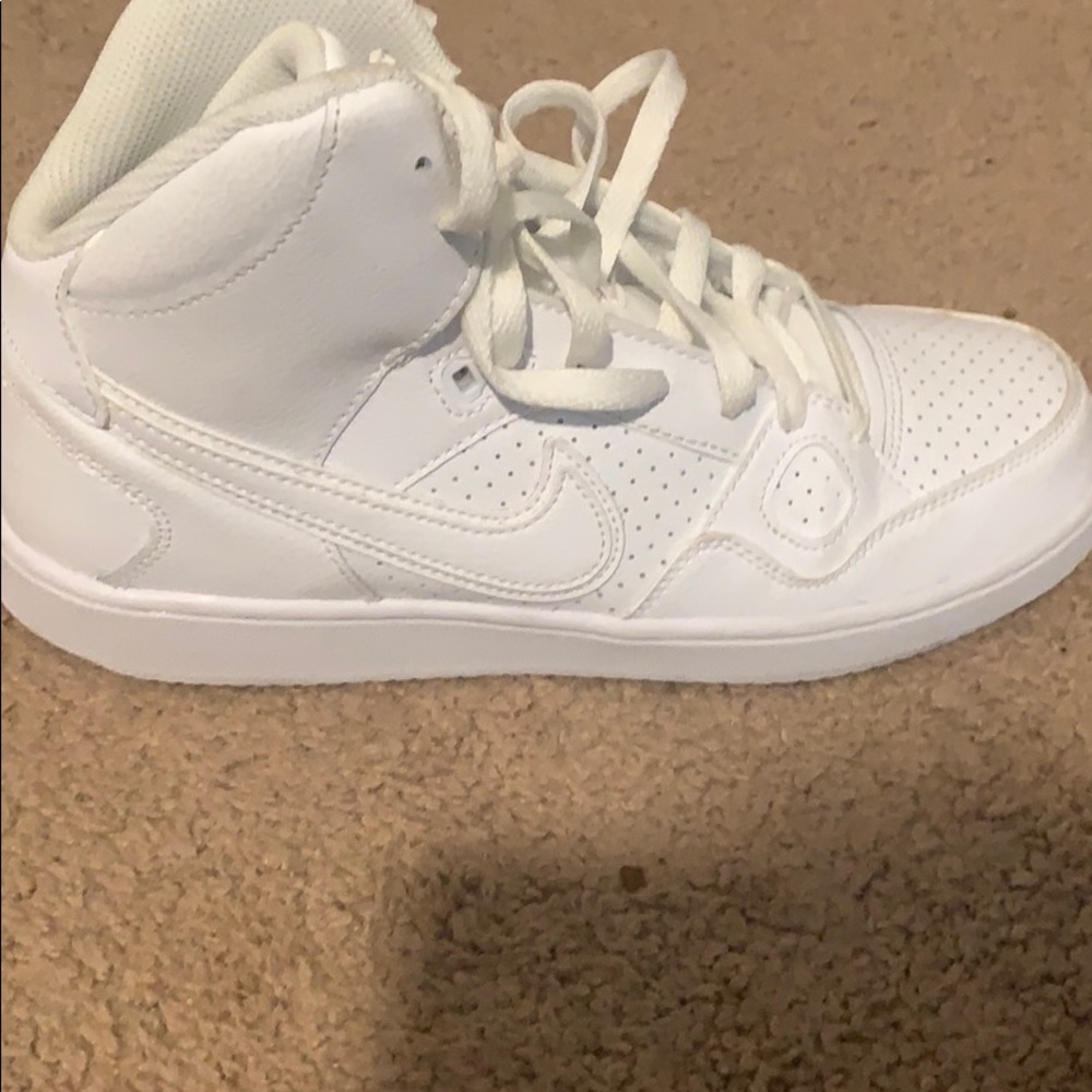 Nike triple white hightop force